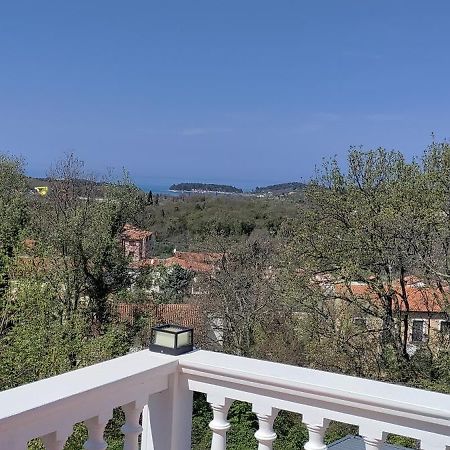 Vila Breskvar Mugeba Luaran gambar